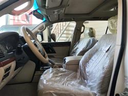 تۆیۆتا لاند کروزەر